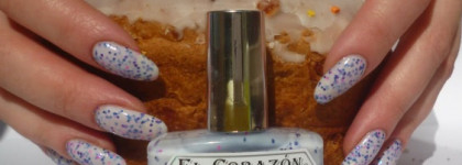 Пасхальный пост с куличом настоящим и лаковым