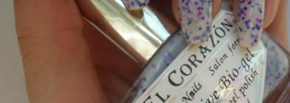 Пасхальный пост с куличом настоящим и лаковым