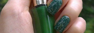 El Corazon Active Bio-Gel Fenechka #423/136 & L'oreal Color Riche #612 Green Couture