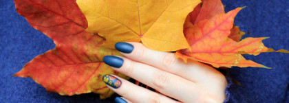 Букет из осенних листьев на ногтях