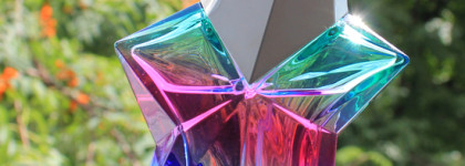 Вселенная под названием Angel Mugler