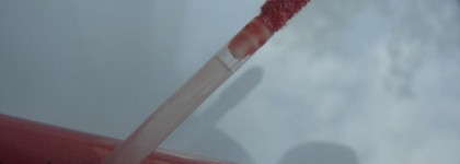 Блеск для губ  Essence Xxxl shine Lipgloss # 022 nude kiss