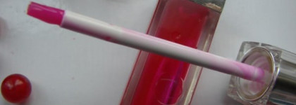 Ягодное желе в тюбике. Блеск для губ Dior Addict Gloss Mirror Shine Volume And Care N° 063 Fascinante