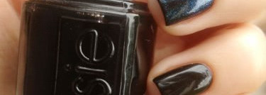 Essie - Licorice 88 & YSL - Top Coat Premiere Neige 88