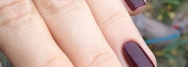 Chanel Vamp Le Vernis Nail Colour Vamp #18