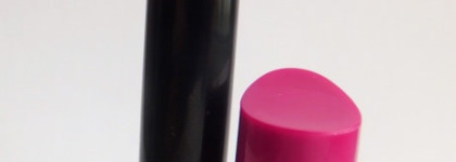 Губная помада совершенство цвета Oriflame Color Drop Glossy Berry №26910 - Морозный ягодный