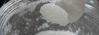 Скраб? Да, пожалуйста. Такие разные по впечатлениям, текстурам и эффекту: Philosophy, Geomar и  Eveline