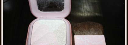 Holika Luminous Silk Aura HighLighter светящаяся аура