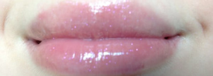 Блески для губ от Givenchy, Ruby Rose, Essence и Benefit