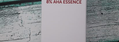 Кислоты при сухой чувствительной коже Isntree Clear Skin 8% AHA Essence