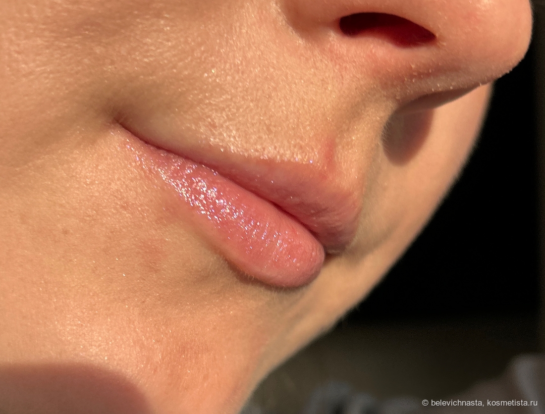 На фото шайн теряется, но вживую он заметный.