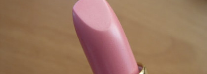 Новая фаворитка от Helena Rubinstein Wanted Rouge Lipstick,001 Charm