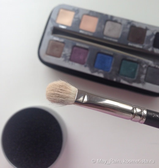 Очередная приблуда или действительно полезная штука? Makeup brush dry cleaner sponge Manly Pro