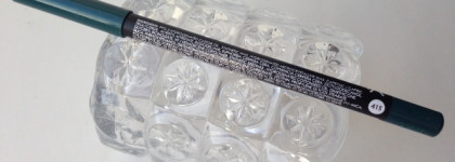 Еще один хороший продукт от Golden Rose - dream eyes eyeliner