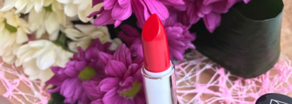 Самая красная помада в моей коллекции. L'arte Emozione provocante