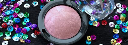 Max Factor Румяна Creme puff blush в оттенке Lavish Mauve 20
