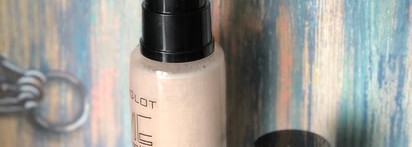 Спрей-фиксатор макияжа с эффектом сияния от Inglot - Me Like Illuminizing Face & Body Mist в оттенке 301
