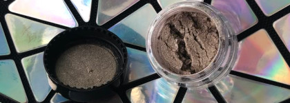 Тени Tammy Tanuka sigil Inspired в оттенке Критик