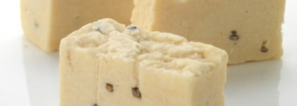 Lush в моей косметичке. Part II: о твердом шампуне и железной баночке