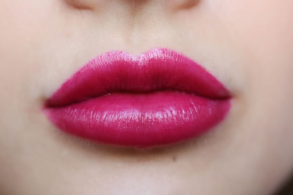 Chanel Rouge Coco Shine Hydrating Sheer Lipshine #96 Aura, Estee Lauder Pure Color Envy Sculpting Lipstick #450 Insolent Plum