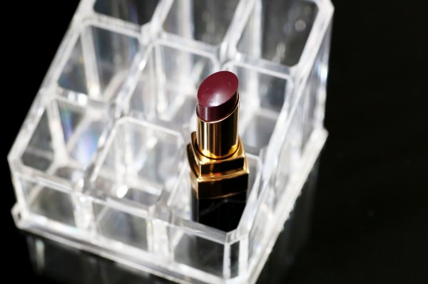 Chanel Rouge Coco Shine Hydrating Sheer Lipshine #96 Aura, Estee Lauder Pure Color Envy Sculpting Lipstick #450 Insolent Plum