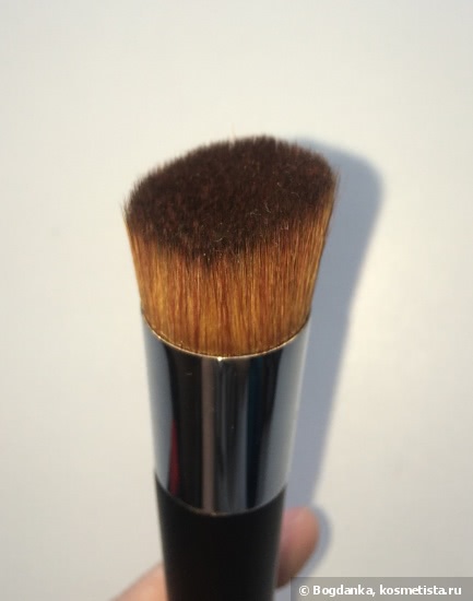 Любимые кисти Диор: Dior Backstage Makeup Brushes, Dior Backstage Brushes Professional Finish, Dior Celebration Collection Brush Set