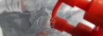 Двухступенчатая система очищения кожи Astalift:  moisture foam cleanser  ( Увлажняющая очищающая пенка ) + complete make-up remover oil (Средство для удаления макияжана масляной основе)