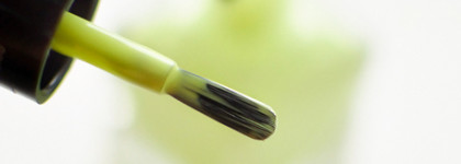 ANNY Nail Polish Green Oasis # 372.30 (Secret Garden IN L.A. Collection Spring 2022) . Одевайтесь в счастье - оно всегда в моде