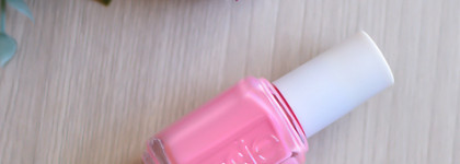 Розовое лето с нежным Essie Professional Nail Polish 955 Delhi Dance (Resort Collection Spring 2015)