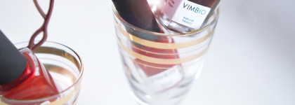 Red wine week: трендовый маникюр в винных оттенках с лаками Vimbio Гранатовое вино, Огненный закат, Бордо