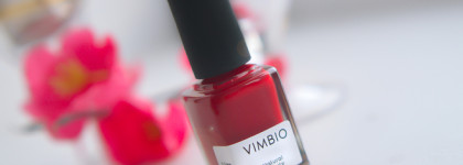 Red wine week: трендовый маникюр в винных оттенках с лаками Vimbio Гранатовое вино, Огненный закат, Бордо