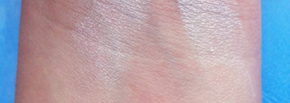 Тени для век Rimmel London Glam'Eyes Mono Eye Shadow. Оттенок 100 Glam Ice White