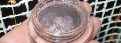 Сложный и стильный цвет. Chanel Illusion d'Оmbre Long Wear Luminous Eyeshadow №83 Illusoire