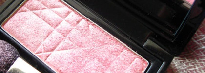 Тени за полтора евро. Dior 1 Couleur Powder Mono Eyeshadow 835 Pink Candy