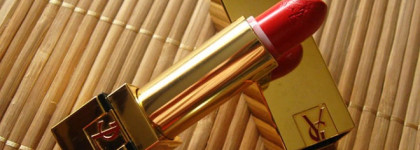 Помада в честь жены Александра Македонского: YSL Rouge Pur Couture 16 Rouge Roxane