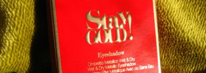 Pupa Wet&Dry Metallic Eyeshadow 003 Charming Burgundy (Stay Gold! Holiday 2015 Collection)