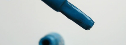 Лак для ноябрьских туманов. Essence Colour & Go 128 Let's Get Lost