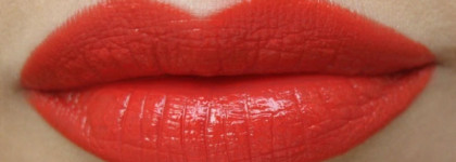 Рябина на губах с YSL Rouge Volupté 15 Extrême Corail (Extreme Coral)