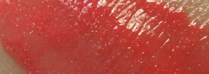 Тёплый коралл - блеск Guerlain Gloss d’Enfer 442 Nahema Smack (он же 940 Nahema Smack) + немного "пю"