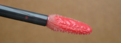 Тот, который мне приснился. Лаковый блеск Shiseido Lacquer Gloss OR 303 In The Flash - ещё один зимний помощник