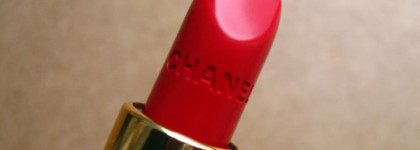 Снова вместе, снова рядом с Chanel: Rouge Allure 257 Ultrarose (добавлены фото сразу после нанесения)