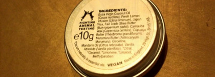 Зимний уход за губами: бальзамы, масла, кремы