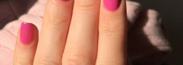 Игривый и весенний цвет лака Essie Nail Lacquer Ave-Hue 821 Madison