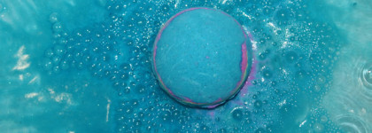 Моя Вселенная. Lush Intergalatic Bath Bomb