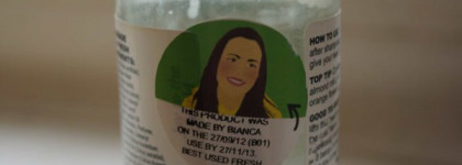 Lush - Happy Happy Joy Joy