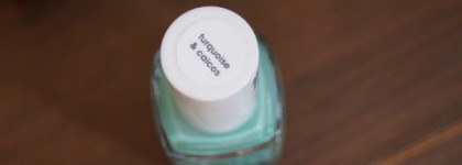 Бирюза от Essie