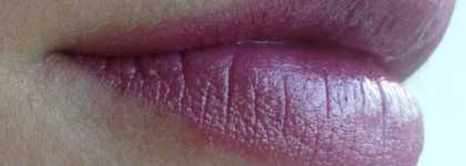 Essence Lipstick  12 Sparkling Miracle