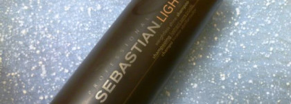 Золотое сияние волос вместе c Sebastian Professional Light Shampoo 1000 мл - Легкий шампунь для блеска волос