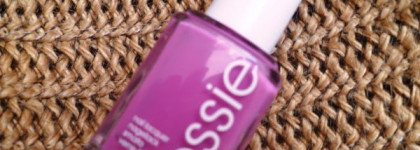 Притягательный Splash Of  Grenadine от Essie