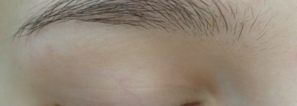 Тушь-гель для бровей quick-set brow gel Speed Brow от benefit в оттенке neutral